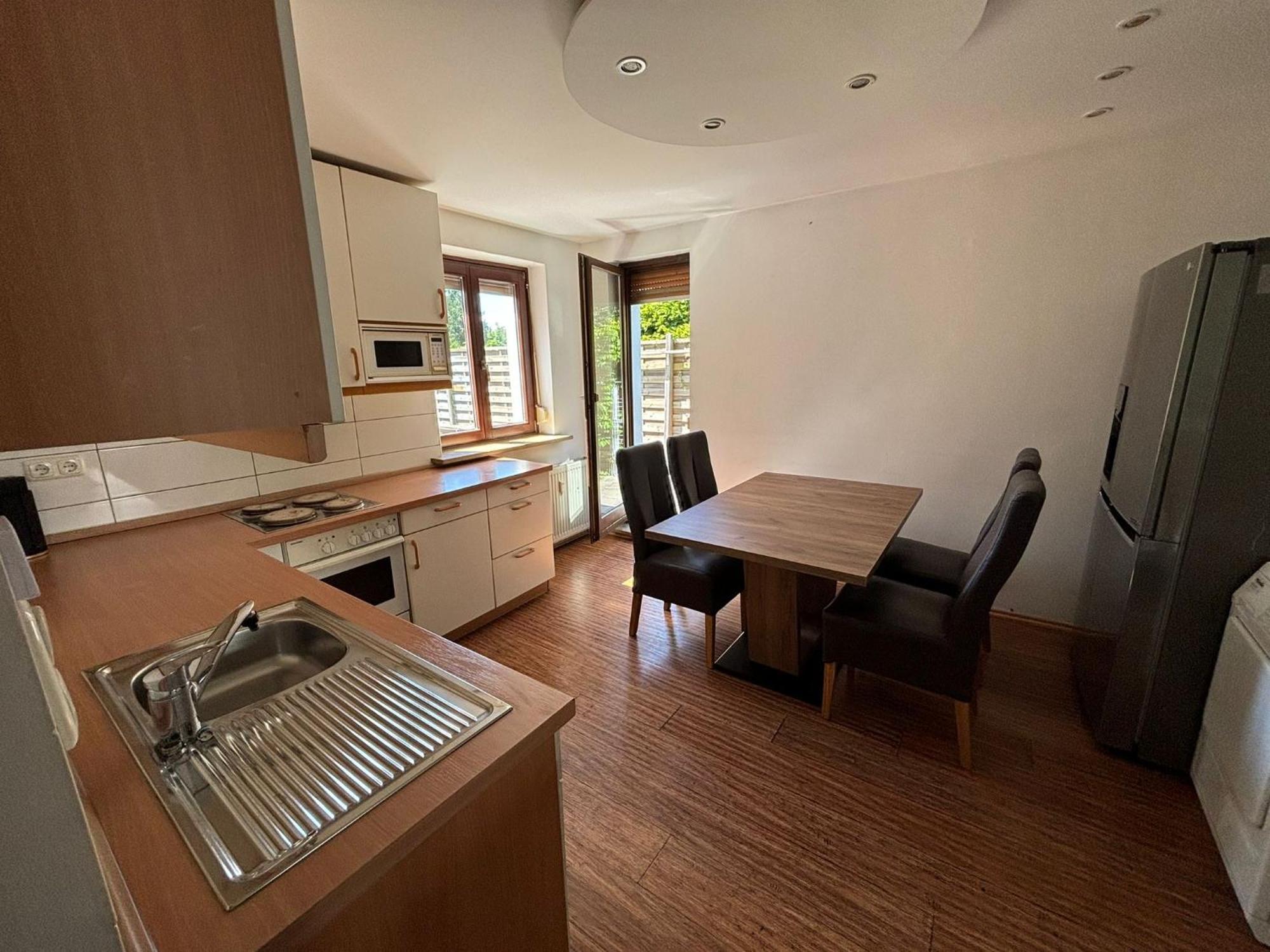 Erdgeschosswohnung Neben Schloss Blutenburg Mit Privatem Garten München Ngoại thất bức ảnh